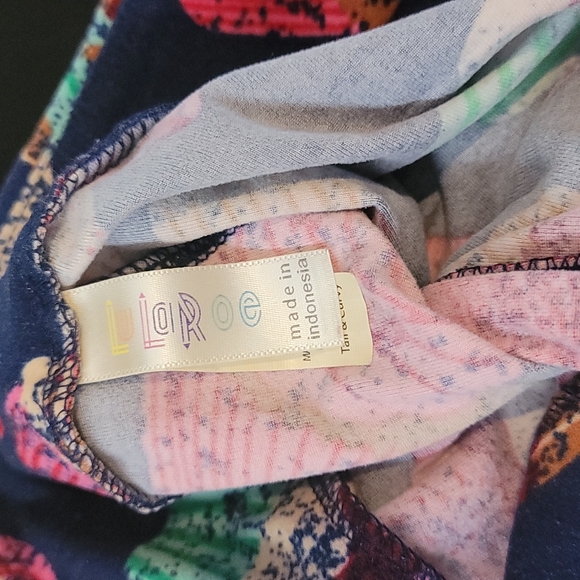 Lularoe Tall and Curvy Cupcake leggings - Picture 2 of 2